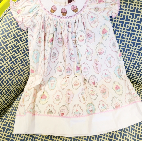Lil Cactus Girl's Embroidered Cupcake Smocked Bishop Dress / Size 5 /Party Dress - Picture 5 of 14